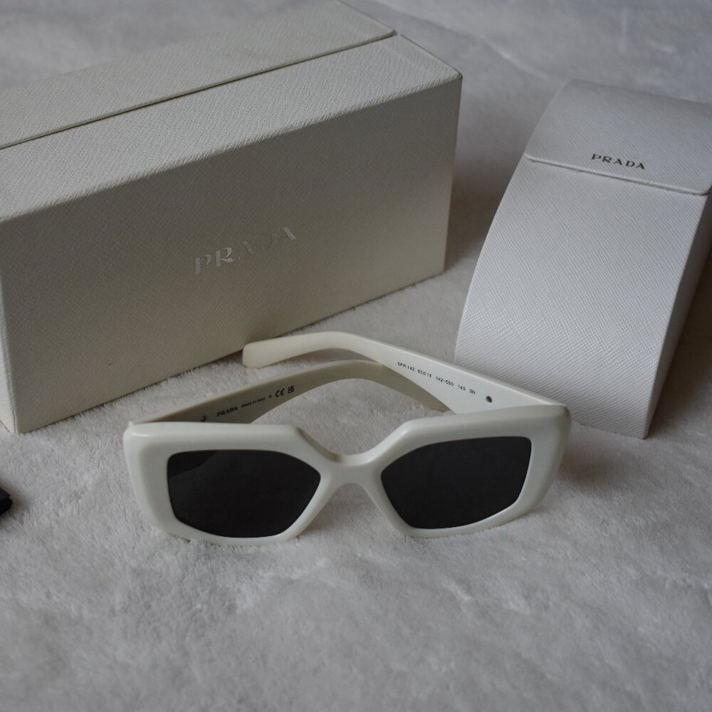 Prada Sunglasses Spr14z White